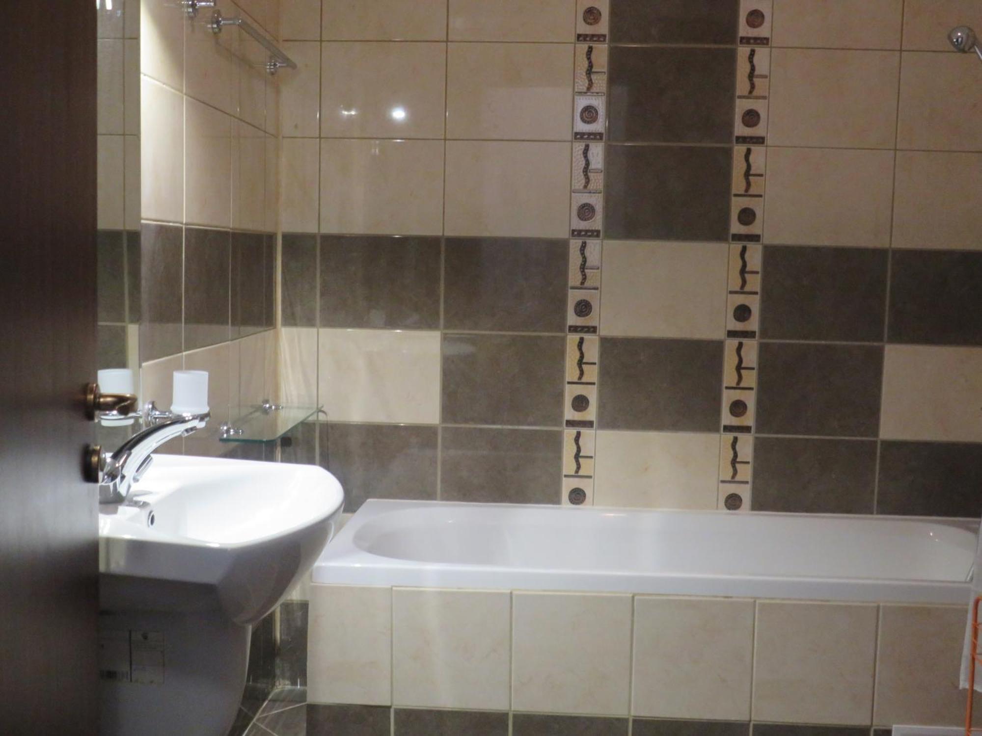 Flora Clover One Bedroom Apartment Nr. 18 보로베츠 외부 사진